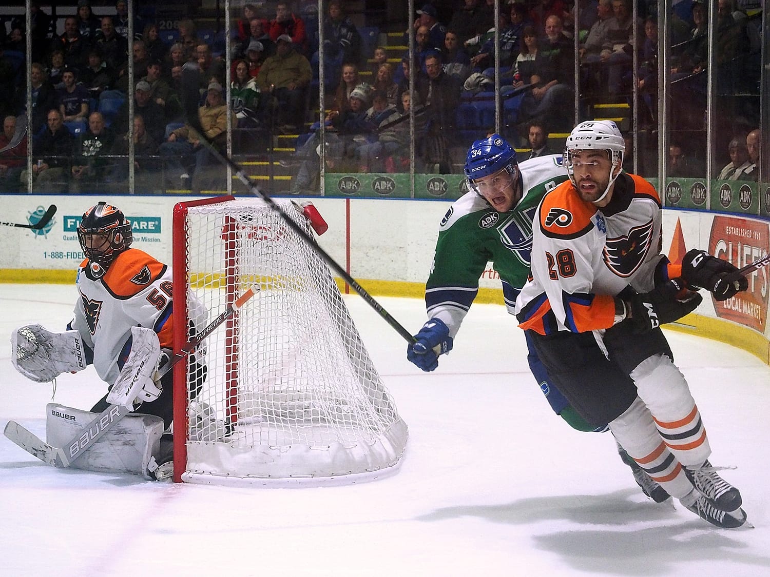 Flyers Trade Simmonds, Assign Bailey to Phantoms