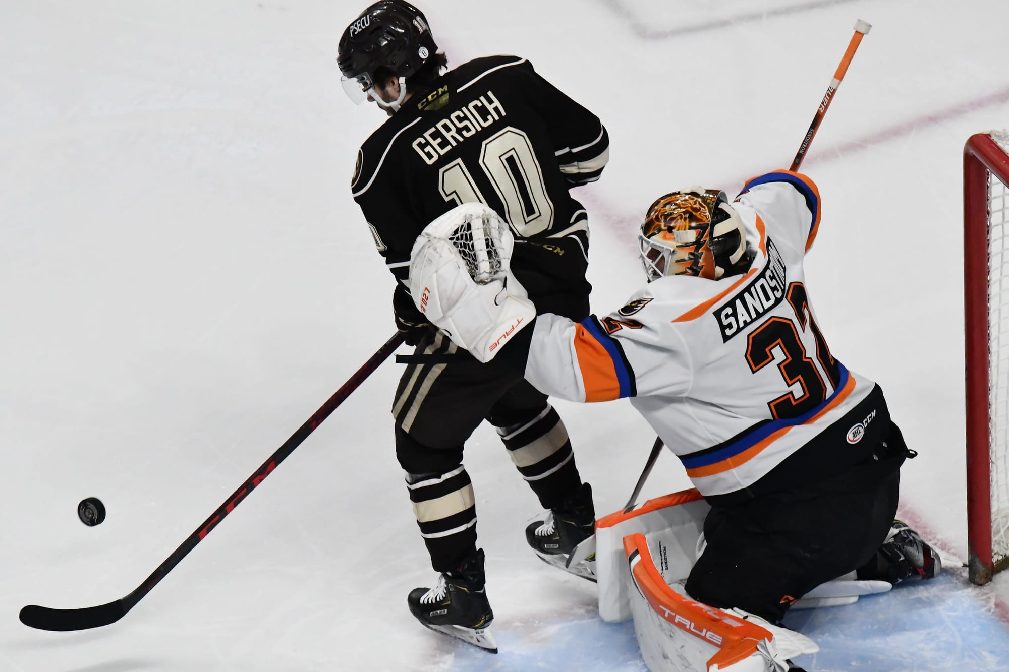 GAME STORY: Lehigh Valley - 1 at Hershey - 5 (3/23/22)