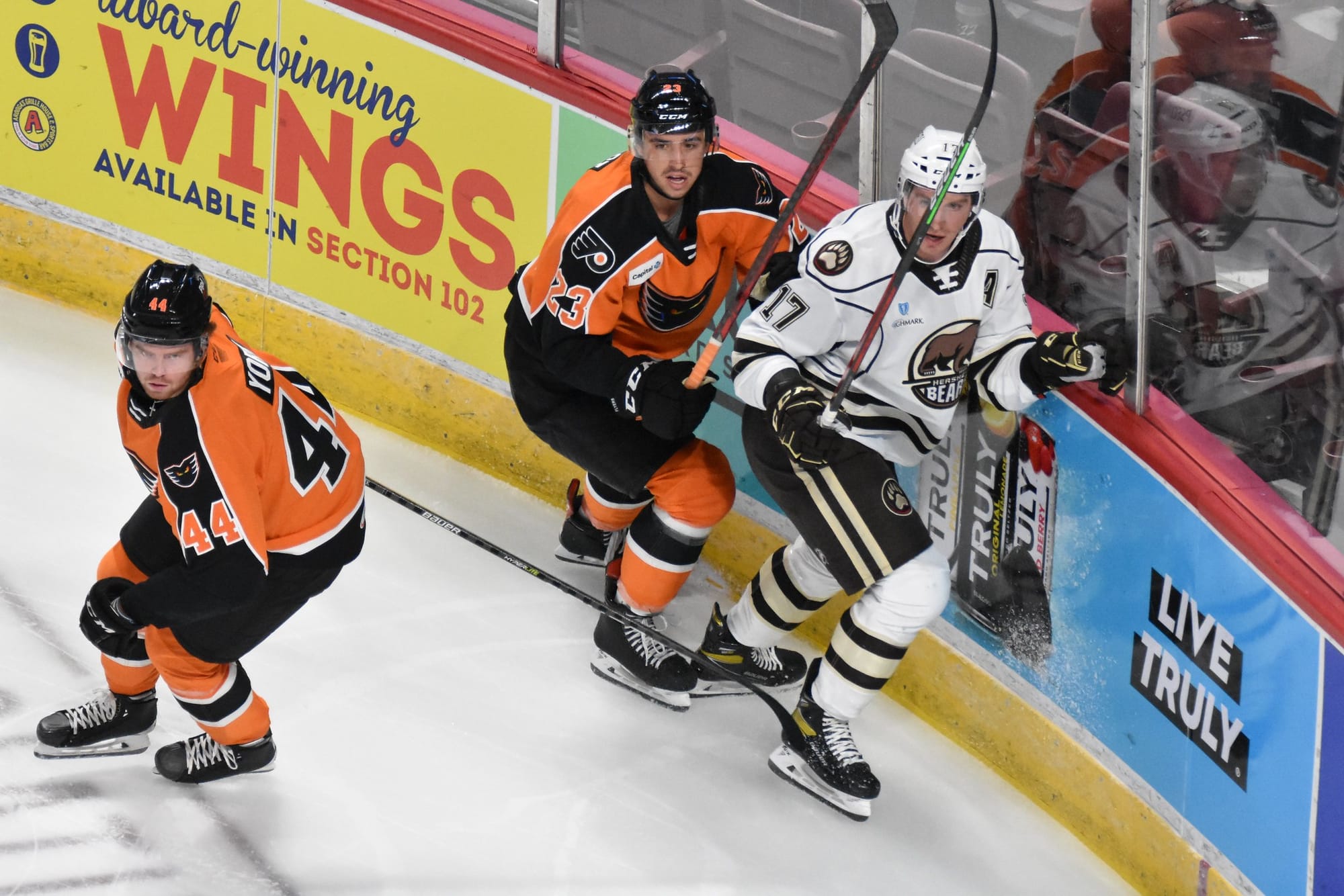 GAME STORY: Lehigh Valley - 4 at Hershey - 1 (11/10/21)
