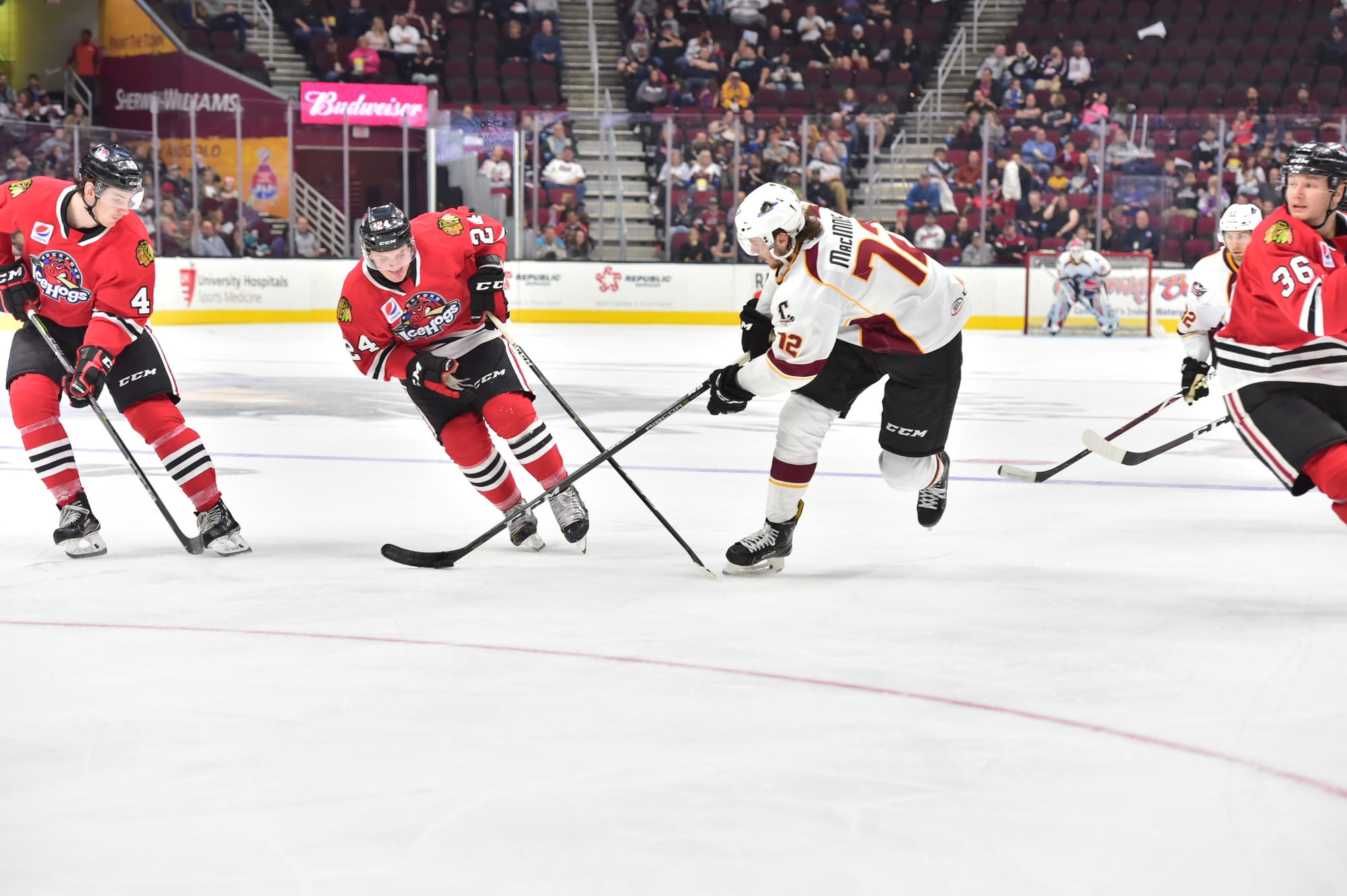 MacInnis Cherishes Fresh Start With Cleveland