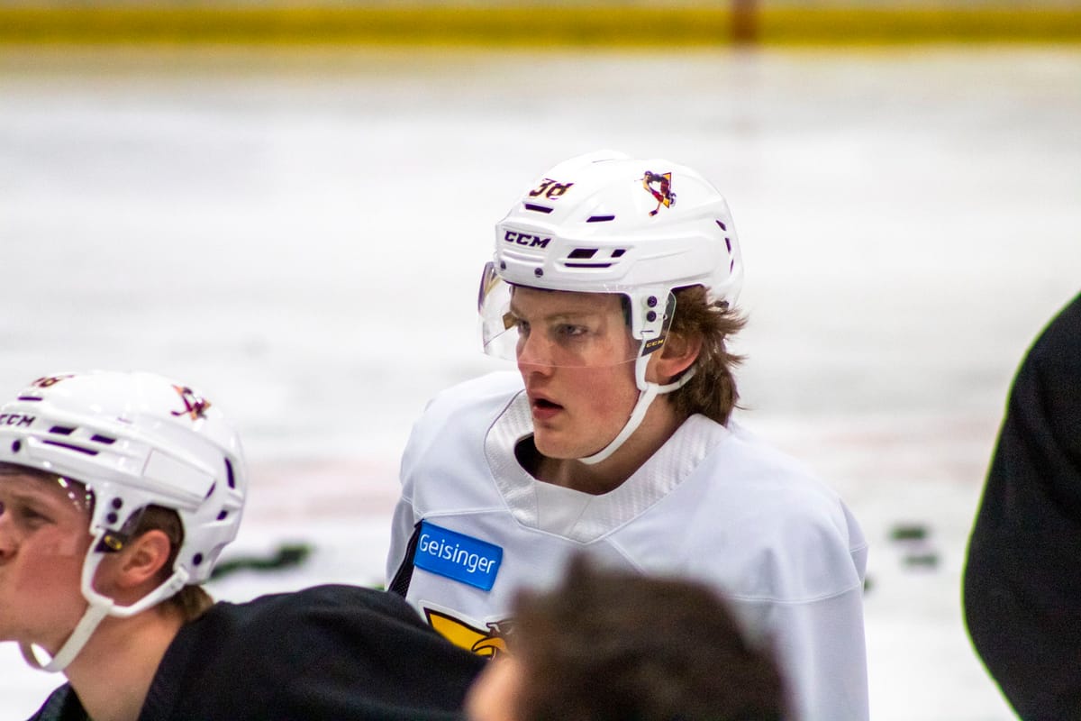 Exclusive: Owen Pickering Makes Pro Debut, Goes 1-on-1 With InsideAHLHockey.com