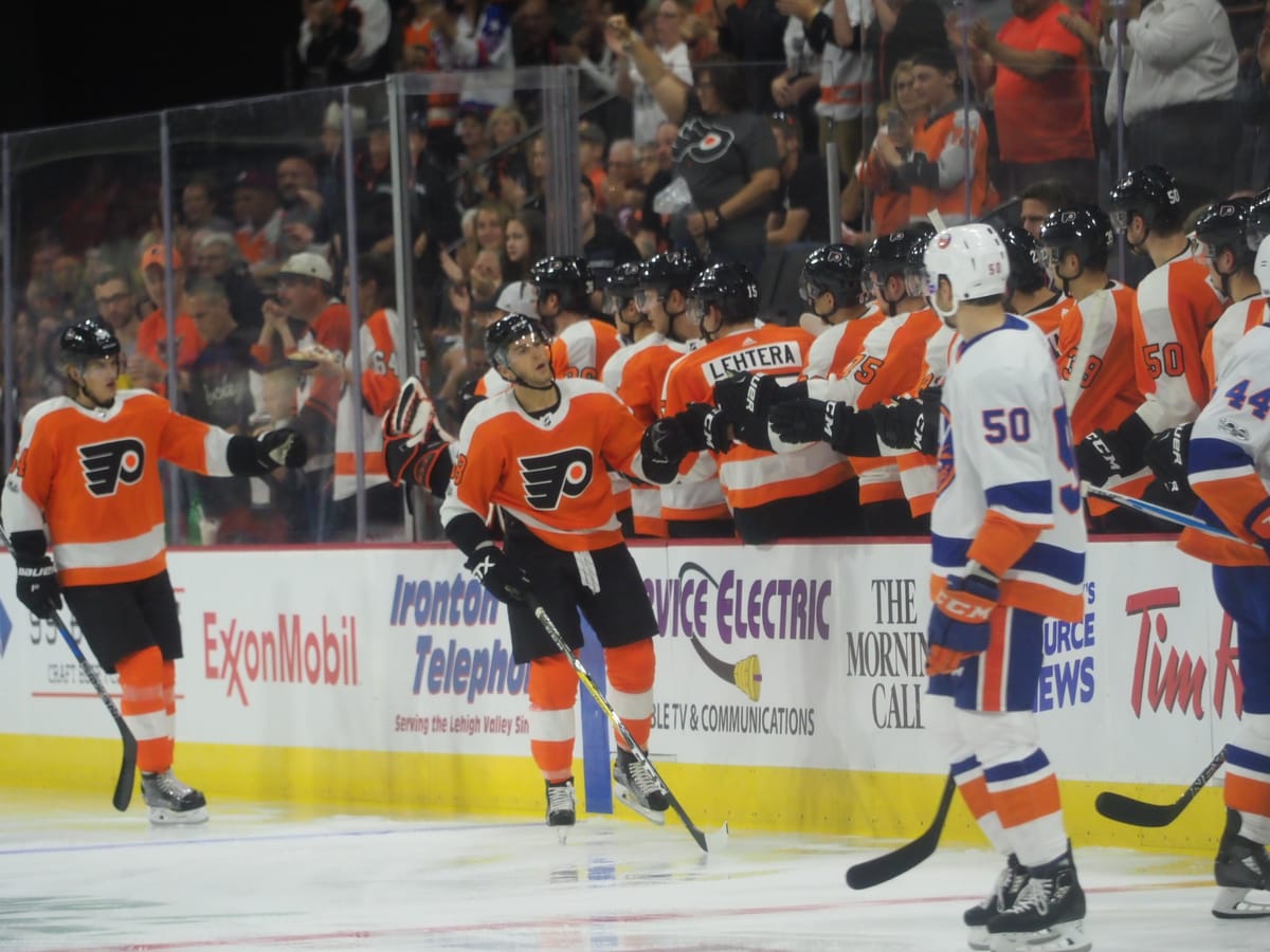 Flyers Edge Islanders in NHL Preseason Action at PPL Center