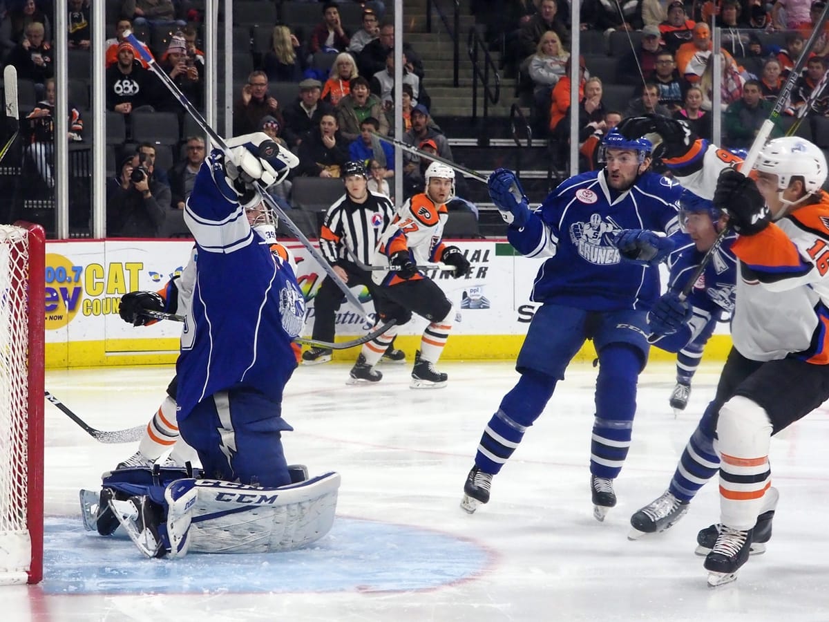 GAMEDAY: Game 28 - Syracuse (15-8-2) at Lehigh Valley (16-9-2) 7:15 p.m. ET