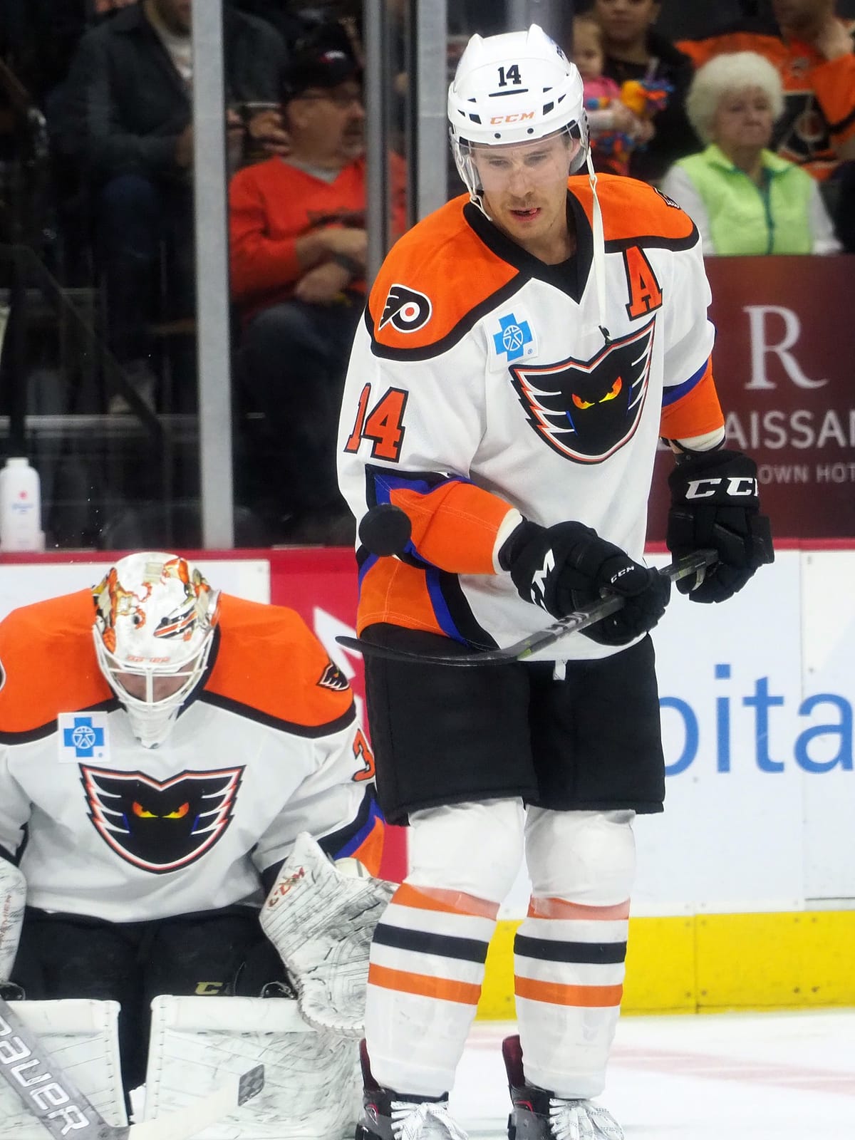 Penguins Power Past Phantoms