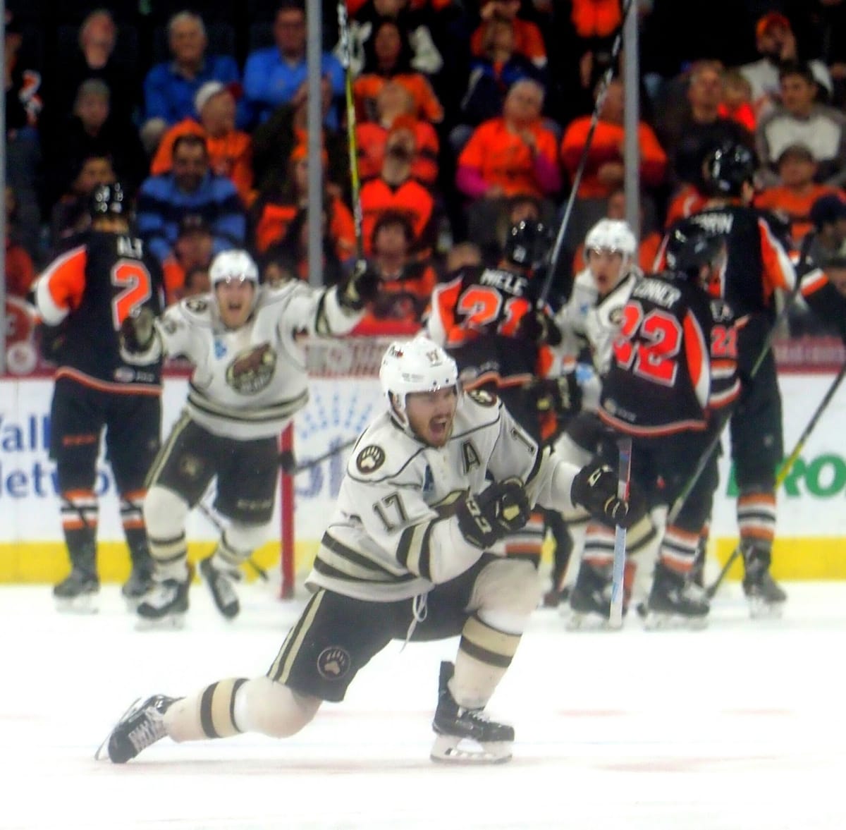 Say it Aint So - Bears Put Phantoms On The Brink