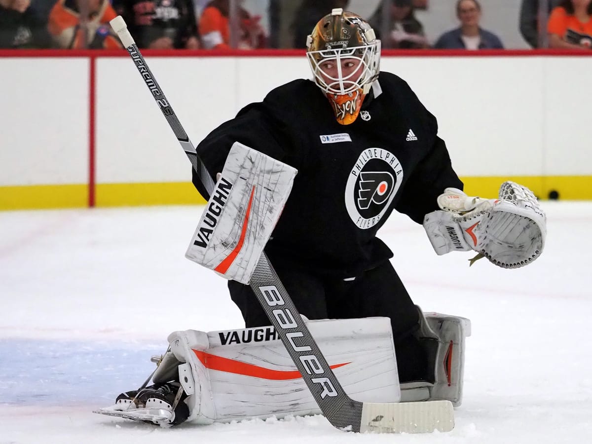 Where Does Alex Lyon Fit Into The Flyers' Goalie Logjam?